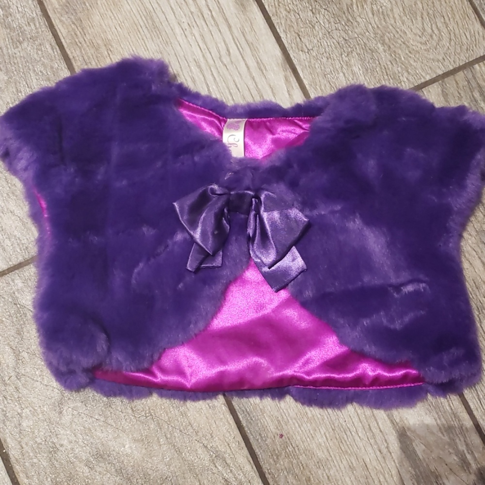 Gently used clothes